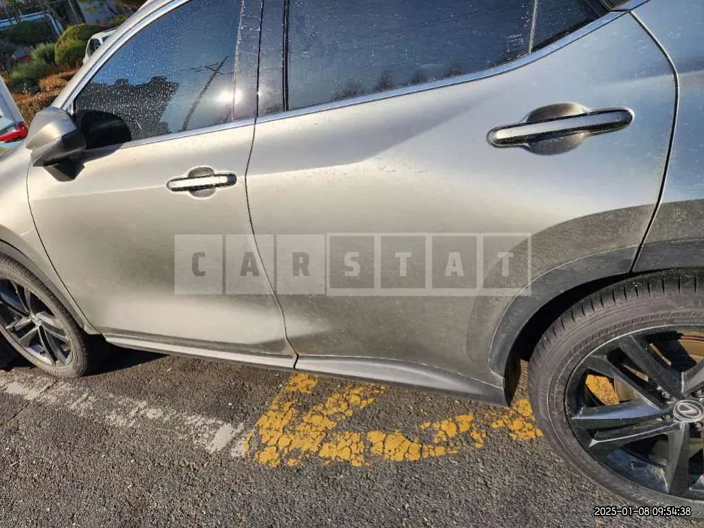 Photo 2 of 24: 2024 Lexus NX350h — Korean insurance auction