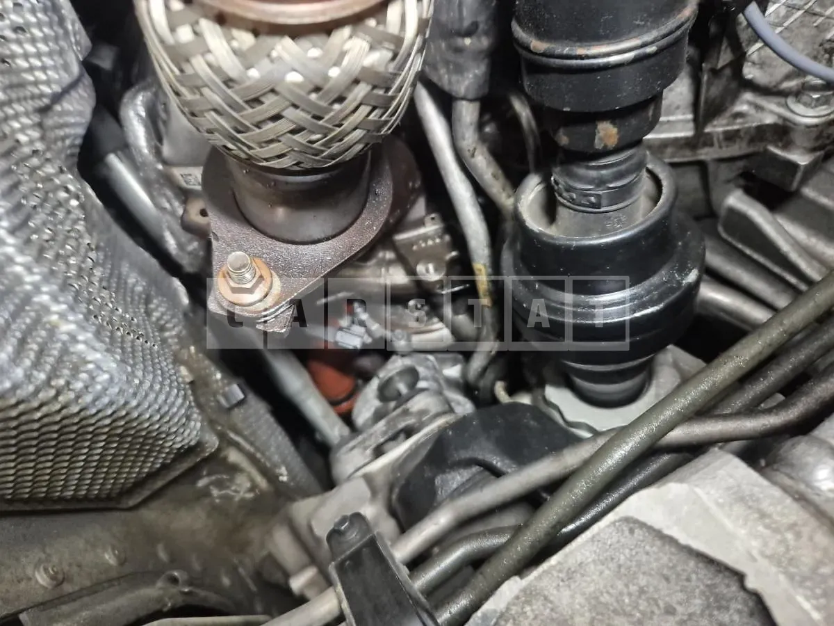 Photo 2 of 28: 2015 Land Rover Range Rover 4.4d — Korean insurance auction