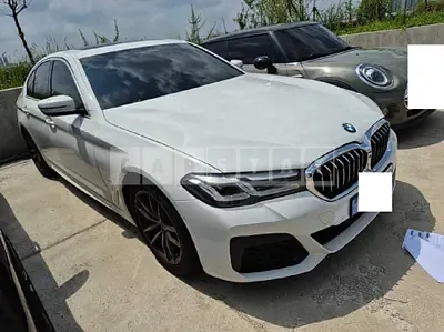 Photo 1 of 20: 2023 BMW 520i — Korean insurance auction