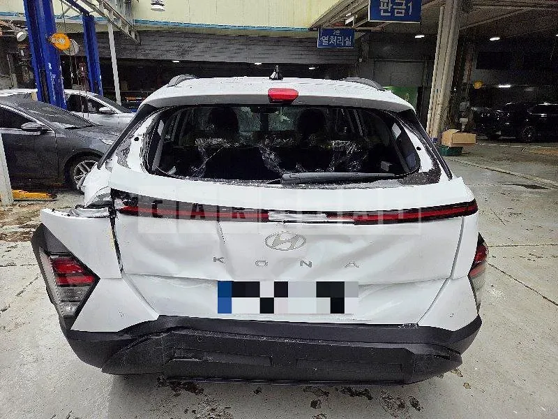 Photo 2 of 18: 2026 Hyundai Kona Gasoline — Korean insurance auction