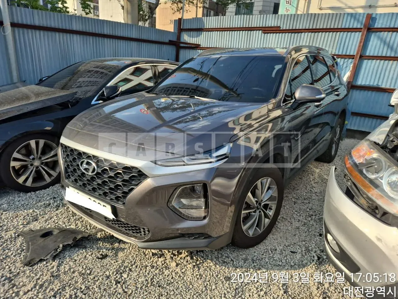 Photo 2 of 29: 2019 Hyundai Santa Fe, VIN KMHS281BBKU177413 — Korean insurance auction