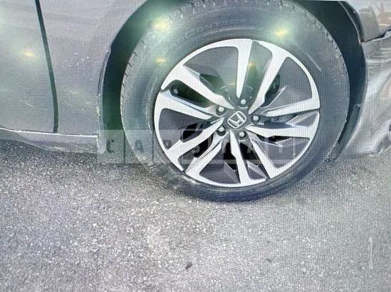 Photo 2 of 18: 2019 Honda Accord Hybrid — Korean insurance auction