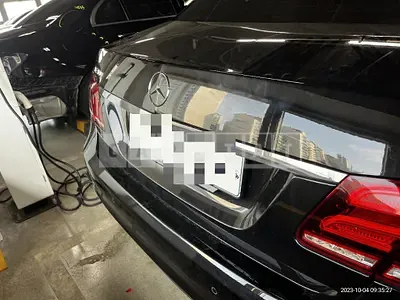 Photo 1 of 35: 2014 Mercedes-Benz E300 — Korean insurance auction