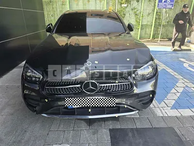 Photo 1 of 10: 2022 Mercedes-Benz E350 4Matic, VIN W1KZF8GB2NB019095 — Korean insurance auction
