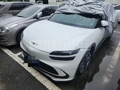 Photo 1 of 11: 2021 Genesis GV60 — Korean insurance auction