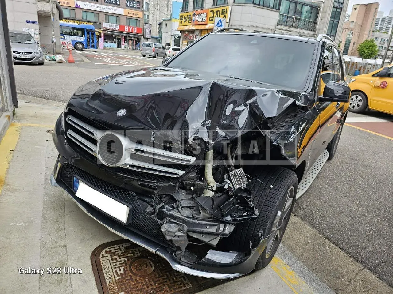 Photo 2 of 23: 2017 Mercedes-Benz GLE350 d 4Matic, VIN WDCDA2EB1HA898709 — Korean insurance auction