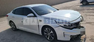 Photo 1 of 9: 2017 Kia K5 — Korean insurance auction