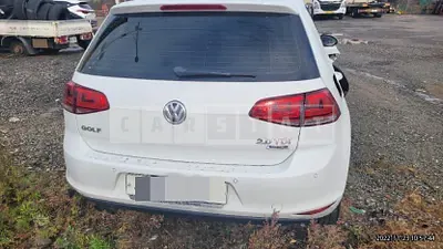 Photo 1 of 11: 2015 Volkswagen Golf 2.0 TDI BMT, VIN WVWZZZAUZFW197080 — Korean insurance auction