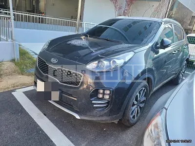 Photo 1 of 8: 2015 Kia Sportage 1.7, VIN KNAPN815GGK010907 — Korean insurance auction