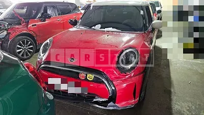 Photo 1 of 32: 2022 MINI Cooper Five-Door, VIN WMW41DK05P2T67510 — Korean insurance auction