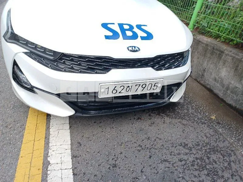 Photo 2 of 15: 2020 Kia K5, VIN KNAG241ABLA050863 — Korean insurance auction