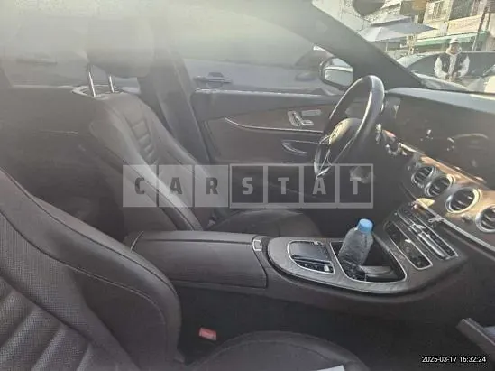 Photo 2 of 30: 2021 Mercedes-Benz E220 d 4Matic — Korean insurance auction