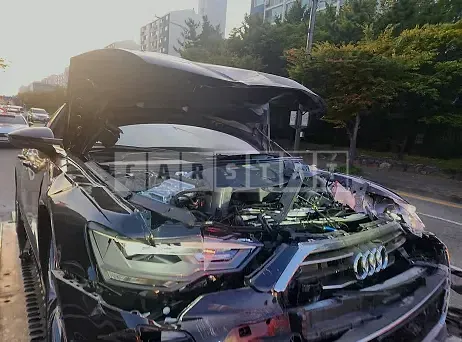 Photo 2 of 9: 2023 Audi A6 45 TFSI quattro, VIN WAUZZZF20PN028868 — Korean insurance auction