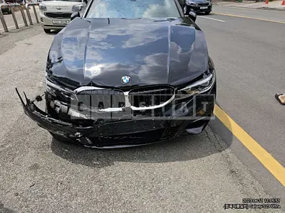 Photo 1 of 21: 2021 BMW 320i, VIN WBA5X5102MFL06906 — Korean insurance auction