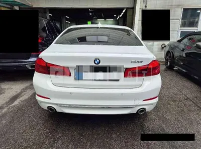 Photo 1 of 9: 2019 BMW 520i Luxury — Korean insurance auction