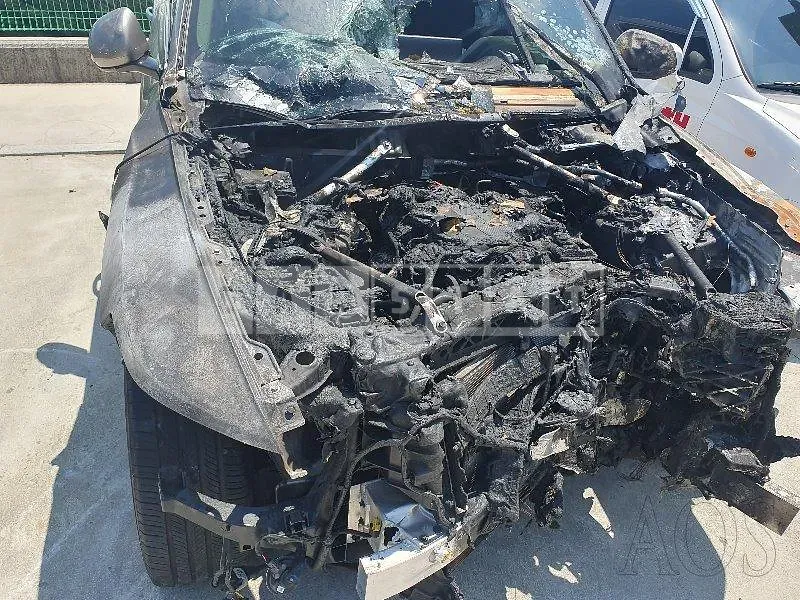 Photo 2 of 30: 2021 Genesis GV80, VIN KMTHA81BDMU054362 — Korean insurance auction