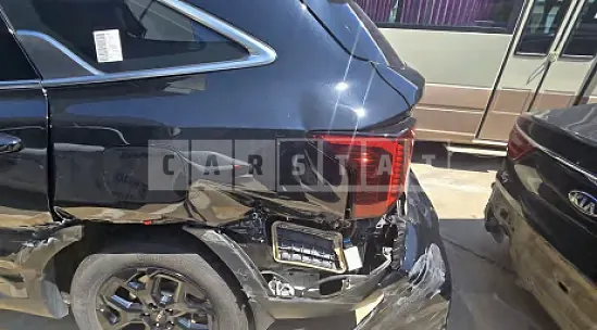 Photo 2 of 19: 2024 Kia Sorento — Korean insurance auction