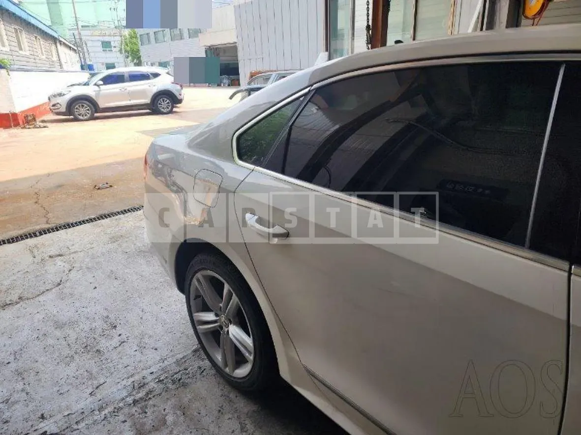 Photo 2 of 15: 2014 Volkswagen Passat 2.0 TDI — Korean insurance auction