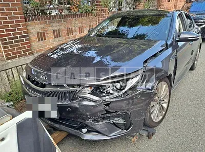 Photo 1 of 6: 2019 Kia K5 2.0 — Korean insurance auction