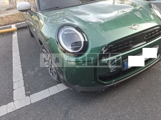 Photo 2 of 48: 2025 MINI Cooper C Five-Door — Korean insurance auction