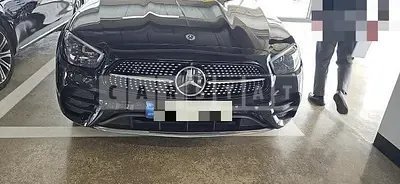 Photo 1 of 25: 2020 Mercedes-Benz E350 4Matic — Korean insurance auction