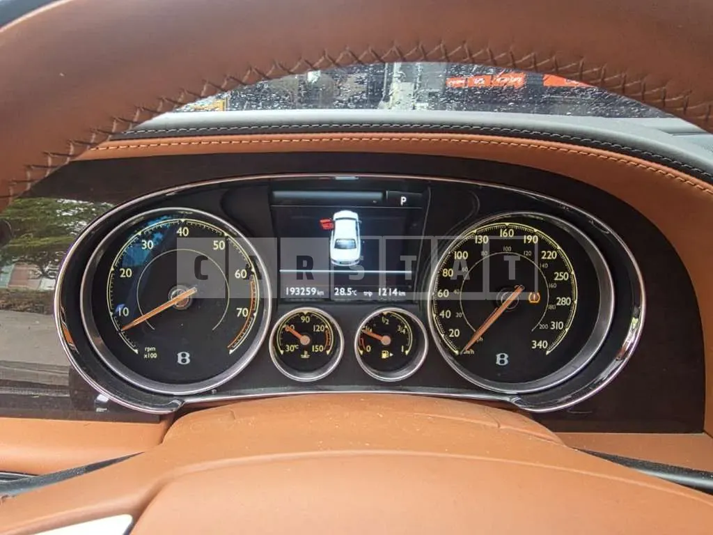 Photo 2 of 16: 2018 Bentley Flying Spur V8 — Korean insurance auction