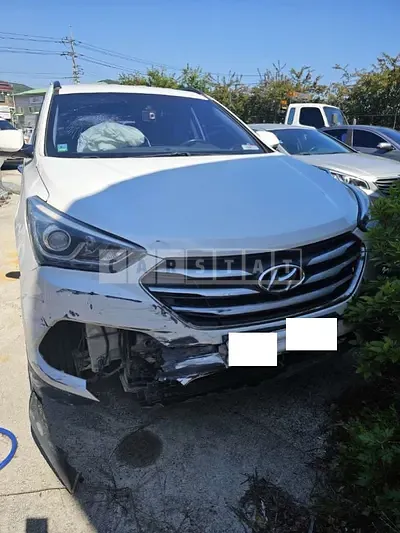Photo 1 of 9: 2016 Hyundai Santa Fe — Korean insurance auction
