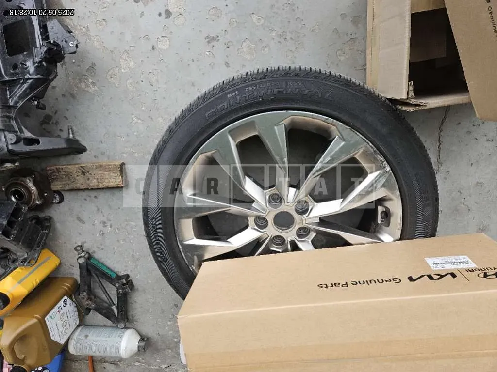 Photo 2 of 3: 2020 Kia (parts) Sorento Wheels — Korean insurance auction