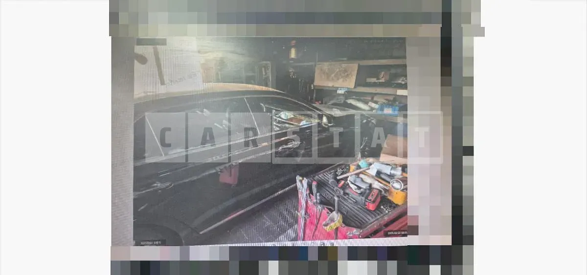 Photo 2 of 15: 2018 Genesis EQ900 — Korean insurance auction