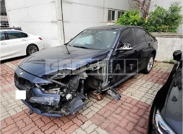 Photo 2 of 11: 2016 BMW 320d — Korean insurance auction