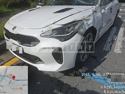 Photo 1 of 8: 2017 Kia Stinger AWD — Korean insurance auction