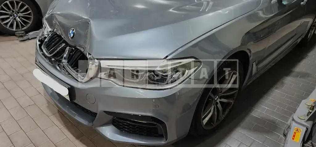 Photo 2 of 9: 2018 BMW 530i xDrive, VIN WBAJD9105JWC11320 — Korean insurance auction