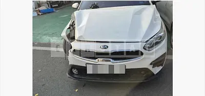 Photo 1 of 7: 2018 Kia Kz — Korean insurance auction