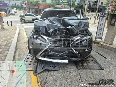 Photo 1 of 28: 2017 Lexus ES300h — Korean insurance auction