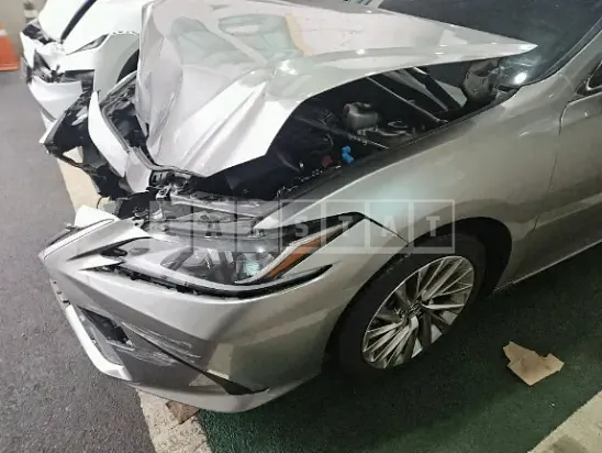 Photo 2 of 14: 2021 Lexus ES300h — Korean insurance auction