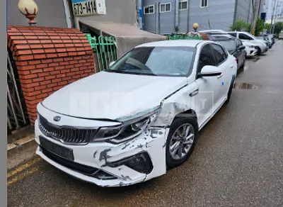 Photo 1 of 7: 2019 Kia K5, VIN KNAGS416BKA333333 — Korean insurance auction