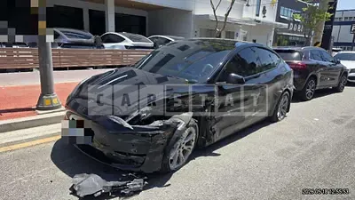 Photo 1 of 18: 2022 Tesla Model Y Long Range — Korean insurance auction