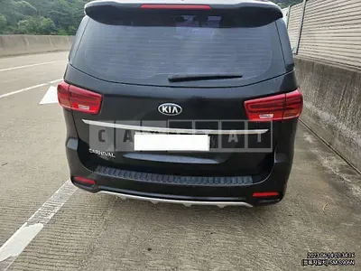 Photo 1 of 24: 2019 Kia Carnival, VIN KNAMB81ABKS478631 — Korean insurance auction