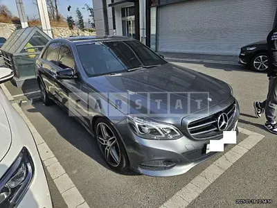 Photo 1 of 13: 2016 Mercedes-Benz E220 BlueTec — Korean insurance auction