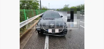 Photo 1 of 32: 2021 Genesis G80 — Korean insurance auction