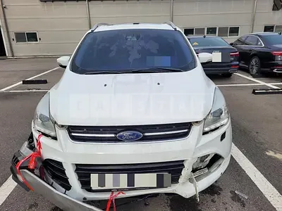 Photo 1 of 3: 2015 Ford Kuga 2.0 AWD — Korean insurance auction