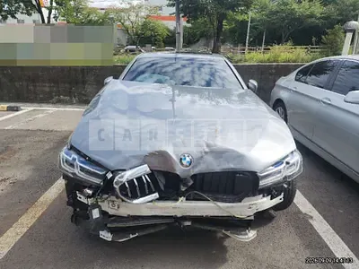 Photo 1 of 16: 2023 BMW 530i — Korean insurance auction