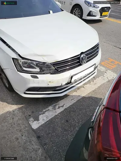 Photo 1 of 14: 2015 Volkswagen Jetta 2.0 TDI, VIN WVWZZZ16ZFM027233 — Korean insurance auction