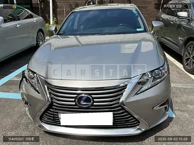Photo 1 of 13: 2017 Lexus ES300h, VIN JTHBW1GGXH2152513 — Korean insurance auction