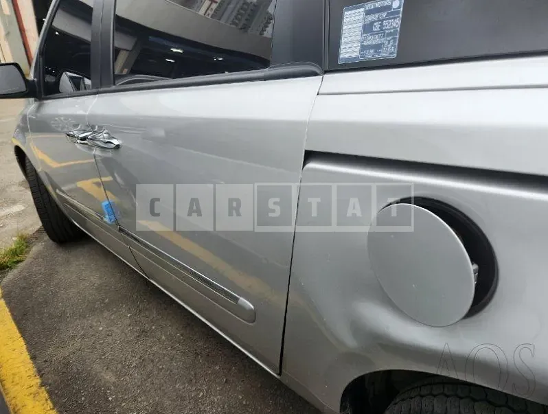 Photo 2 of 20: 2015 Kia Carnival, VIN KNAMN816BDS552345 — Korean insurance auction
