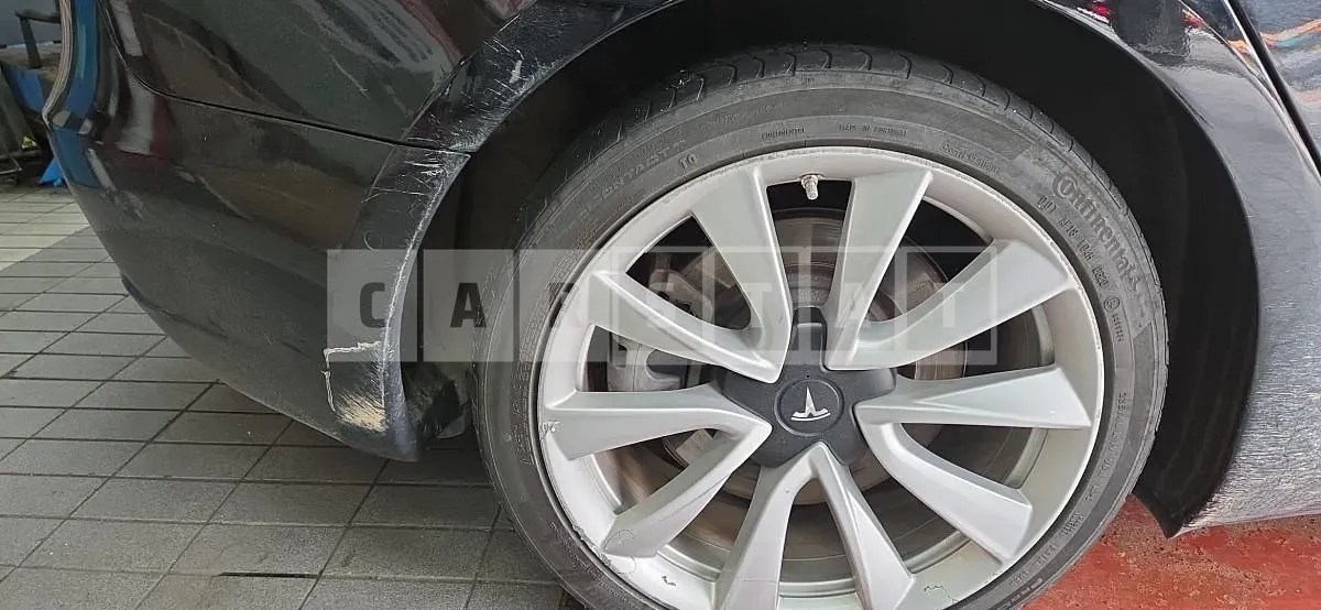 Photo 2 of 13: 2020 Tesla Model 3 Long Range, VIN 5YJ3E1EB8LF762741 — Korean insurance auction