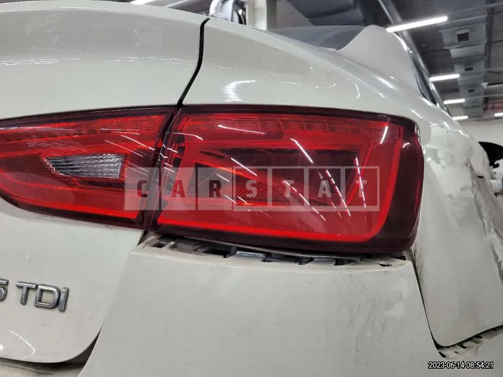 Photo 2 of 42: 2015 Audi Is 35 Placed, VIN WAUZZZ8V8F1053742 — Korean insurance auction