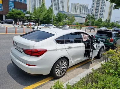 Photo 1 of 9: 2016 BMW Gran Turismo Efficient Dynamics — Korean insurance auction