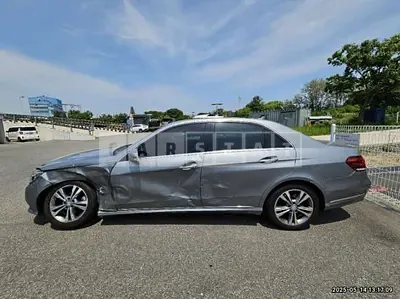 Photo 1 of 9: 2015 Mercedes-Benz E220 BlueTec — Korean insurance auction