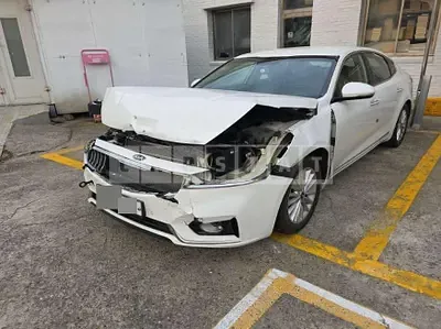Photo 1 of 6: 2016 Kia K7 LPI 3.0 — Korean insurance auction